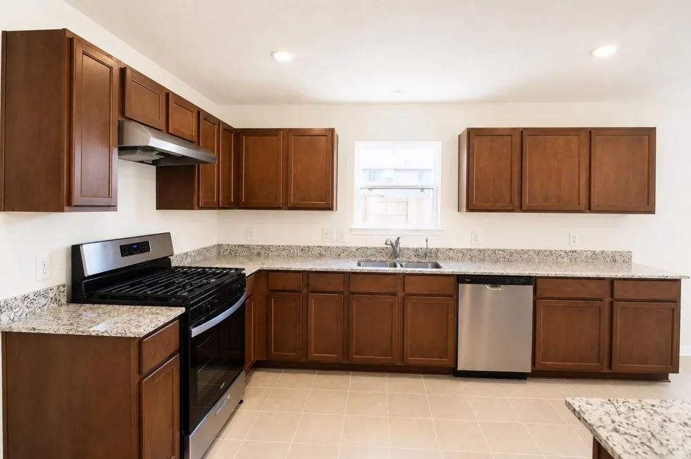 22554 Pinecone Forest Lane Tomball, TX 77377