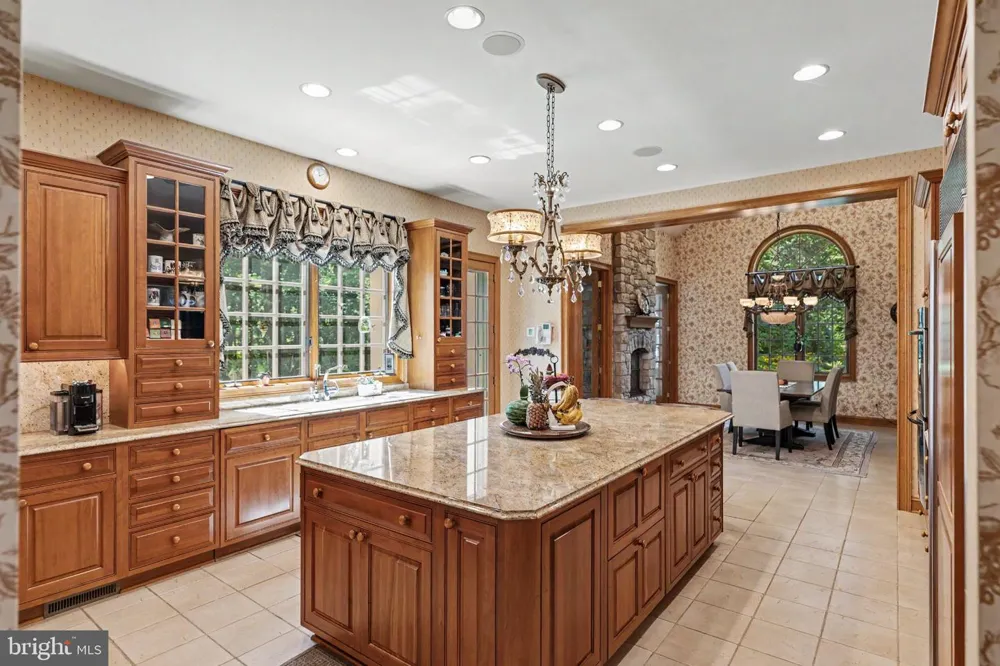 251 MUNICIPAL ROAD Erwinna, PA 18920