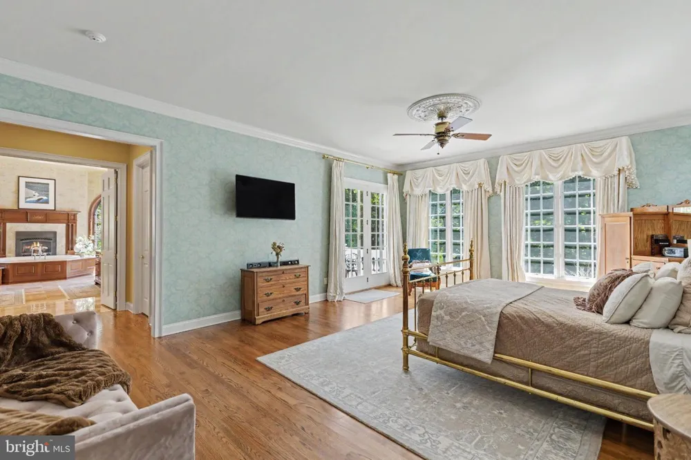 251 MUNICIPAL ROAD Erwinna, PA 18920