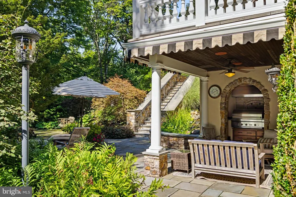251 MUNICIPAL ROAD Erwinna, PA 18920