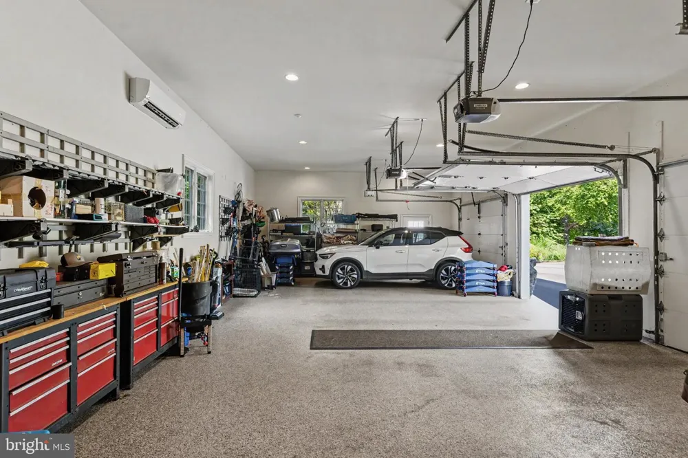 251 MUNICIPAL ROAD Erwinna, PA 18920