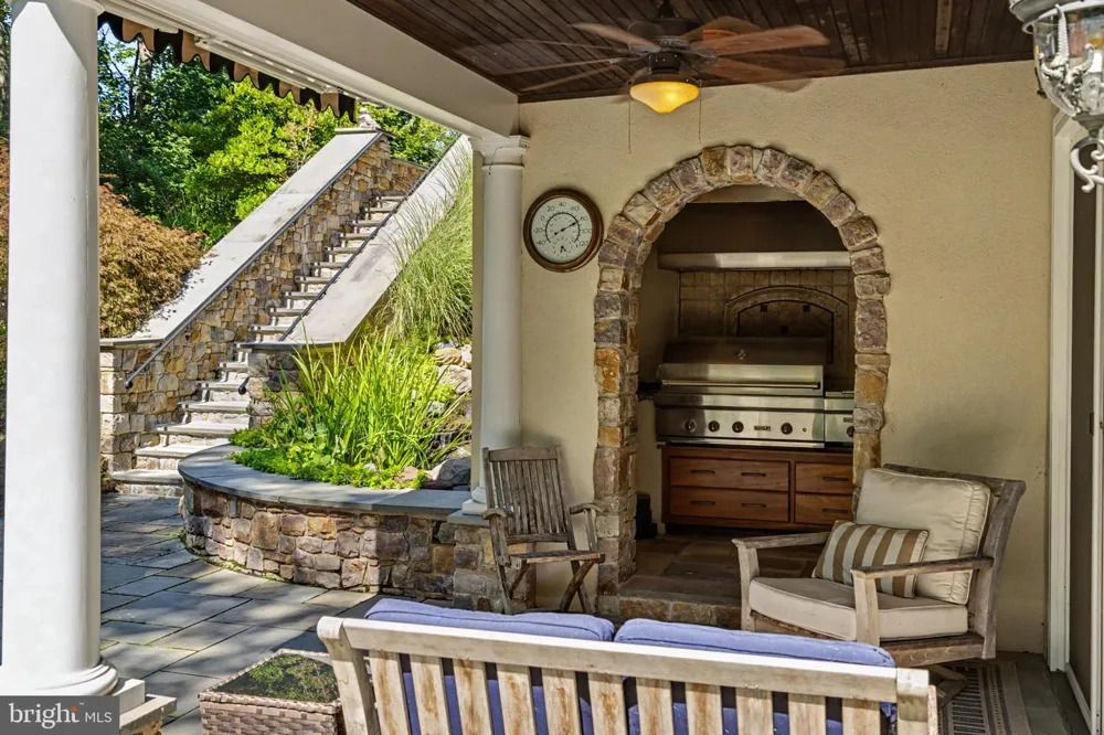 251 MUNICIPAL ROAD Erwinna, PA 18920