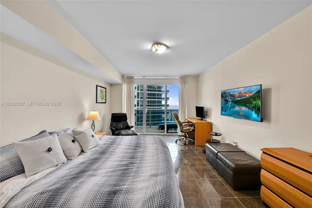 1830 S Ocean Dr #3508 Hallandale Beach, FL 33009