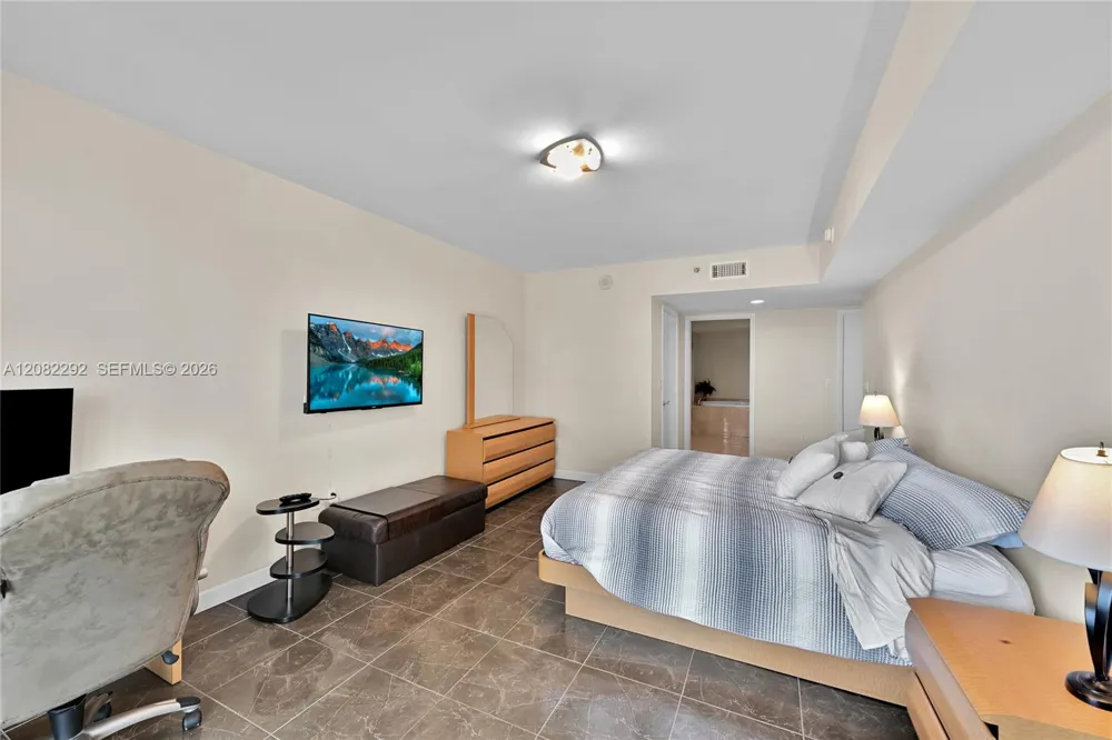 1830 S Ocean Dr #3508 Hallandale Beach, FL 33009
