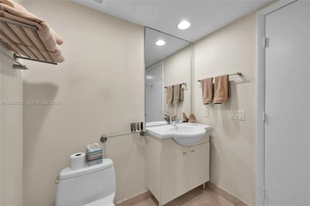 1830 S Ocean Dr #3508 Hallandale Beach, FL 33009