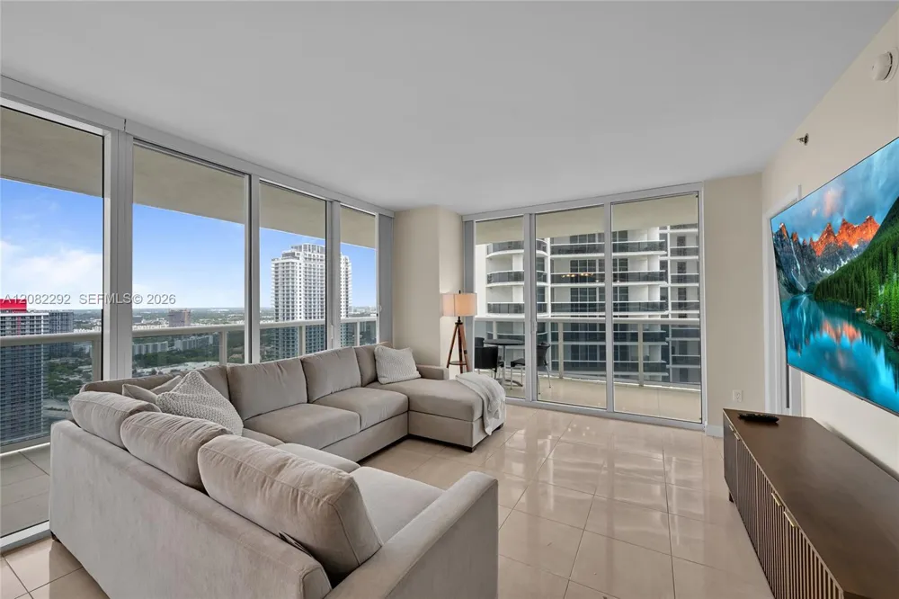 1830 S Ocean Dr #3508 Hallandale Beach, FL 33009