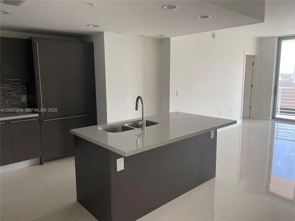 7875 NW 107th Ave #613 Doral, FL 33178