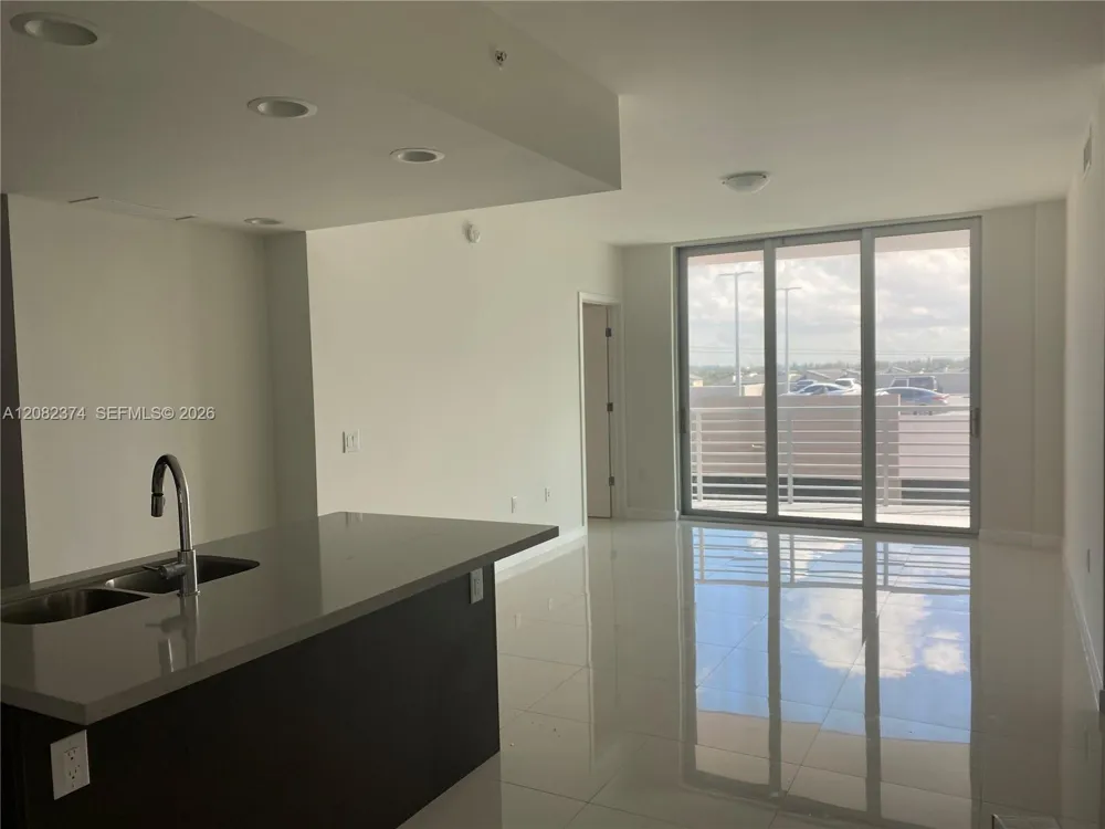 7875 NW 107th Ave #613 Doral, FL 33178