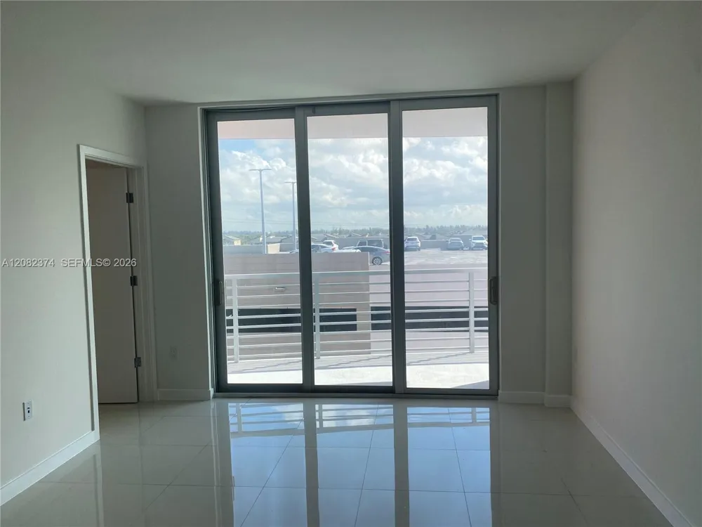 7875 NW 107th Ave #613 Doral, FL 33178