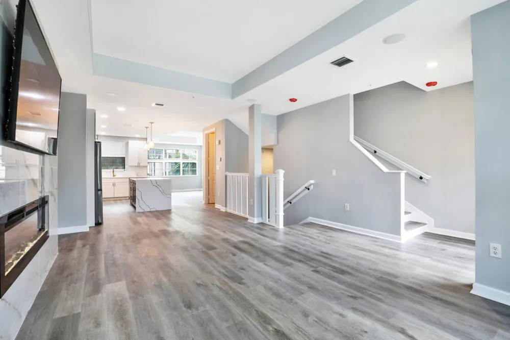 2425 San Pietro Circle Palm Beach Gardens, FL 33410