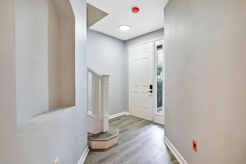 2425 San Pietro Circle Palm Beach Gardens, FL 33410