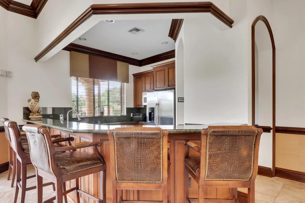 2425 San Pietro Circle Palm Beach Gardens, FL 33410