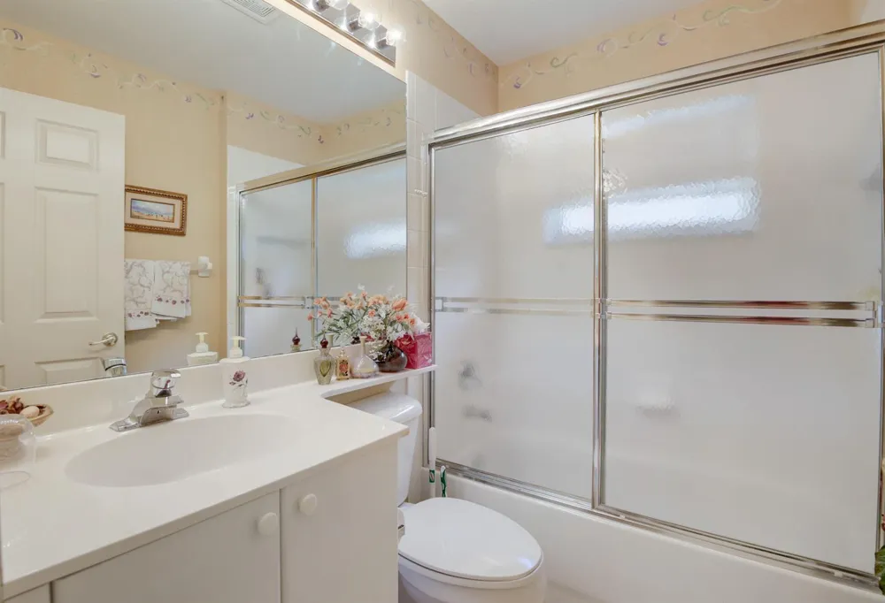6519 LUCAYA AVENUE Boynton Beach, FL 33437