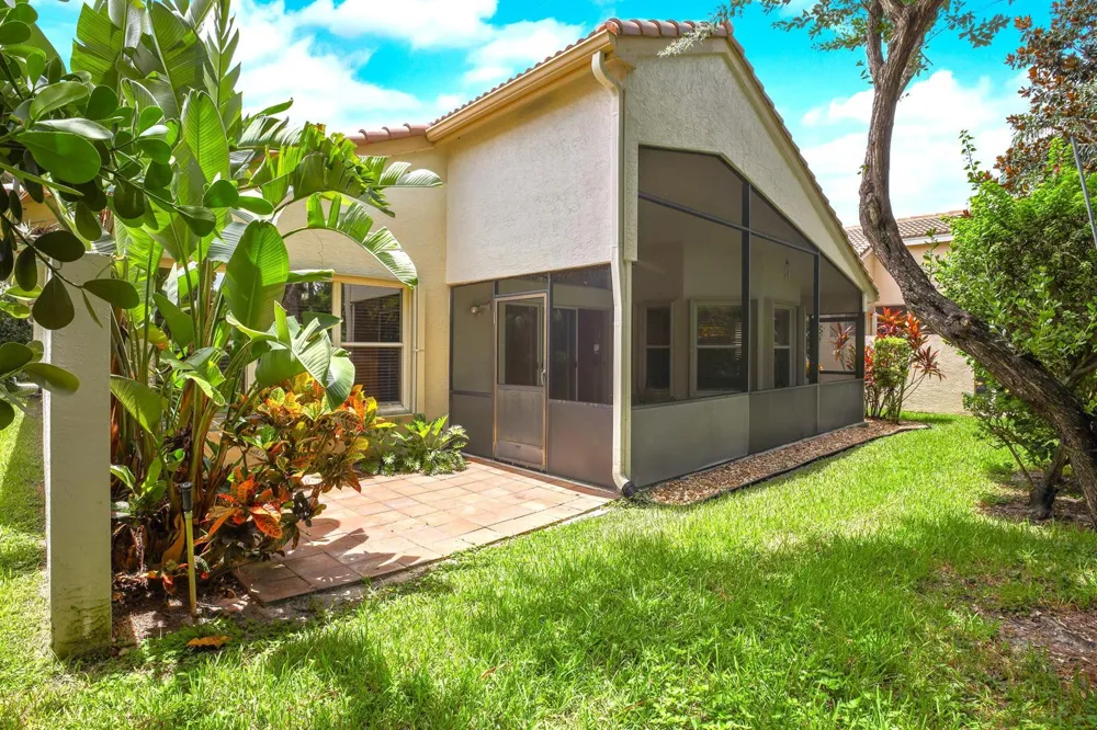 6519 LUCAYA AVENUE Boynton Beach, FL 33437