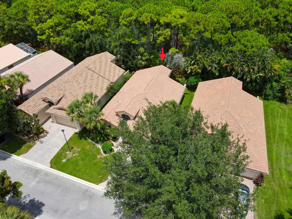 6519 LUCAYA AVENUE Boynton Beach, FL 33437