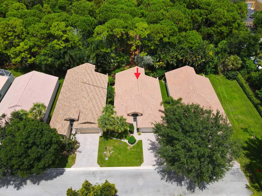 6519 LUCAYA AVENUE Boynton Beach, FL 33437