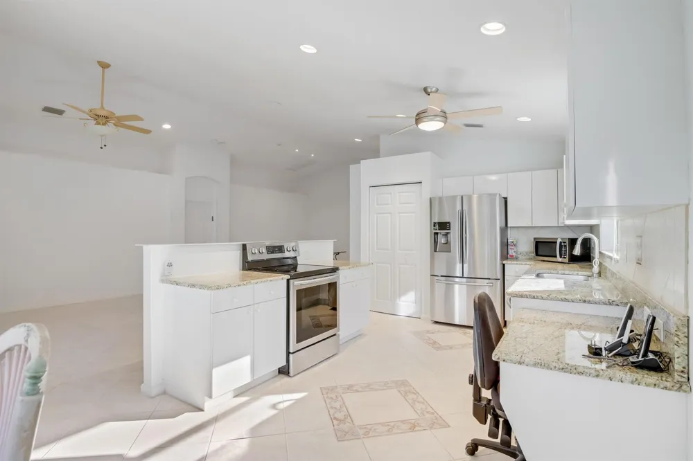 6519 LUCAYA AVENUE Boynton Beach, FL 33437