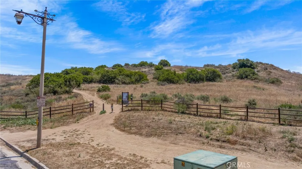 7824 E Horizon View Anaheim Hills, CA 92808
