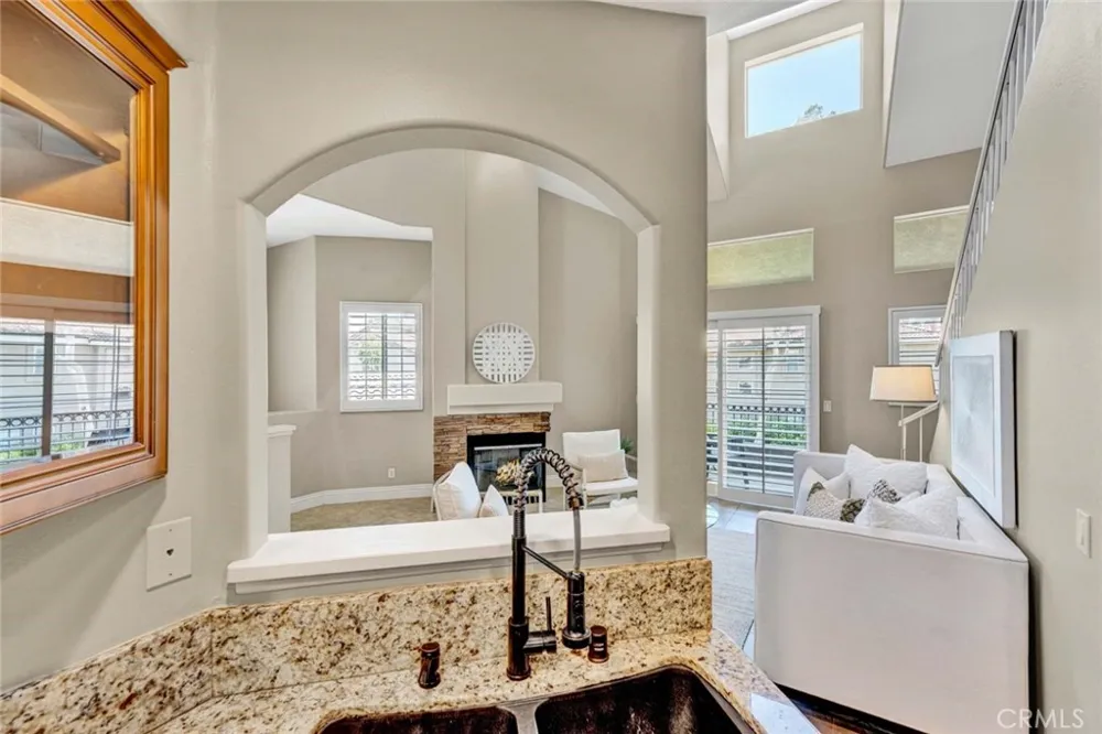 7824 E Horizon View Anaheim Hills, CA 92808
