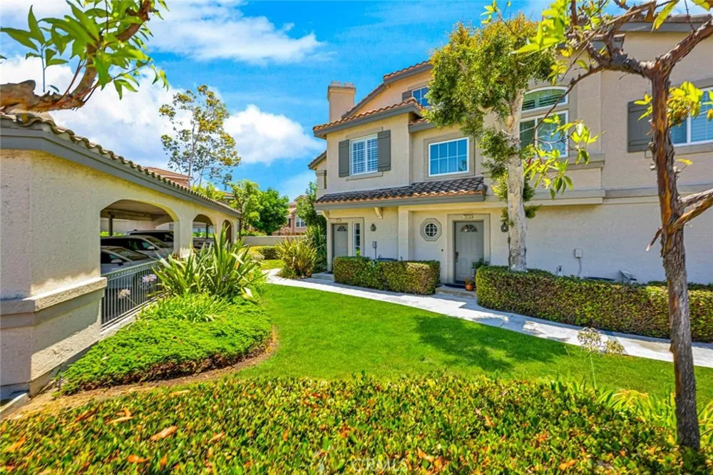 7824 E Horizon View Anaheim Hills, CA 92808