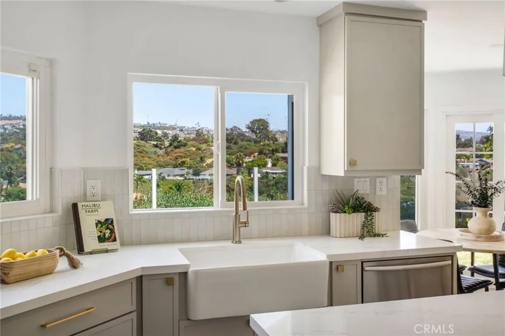 3000 Calle Grande Vista San Clemente, CA 92672
