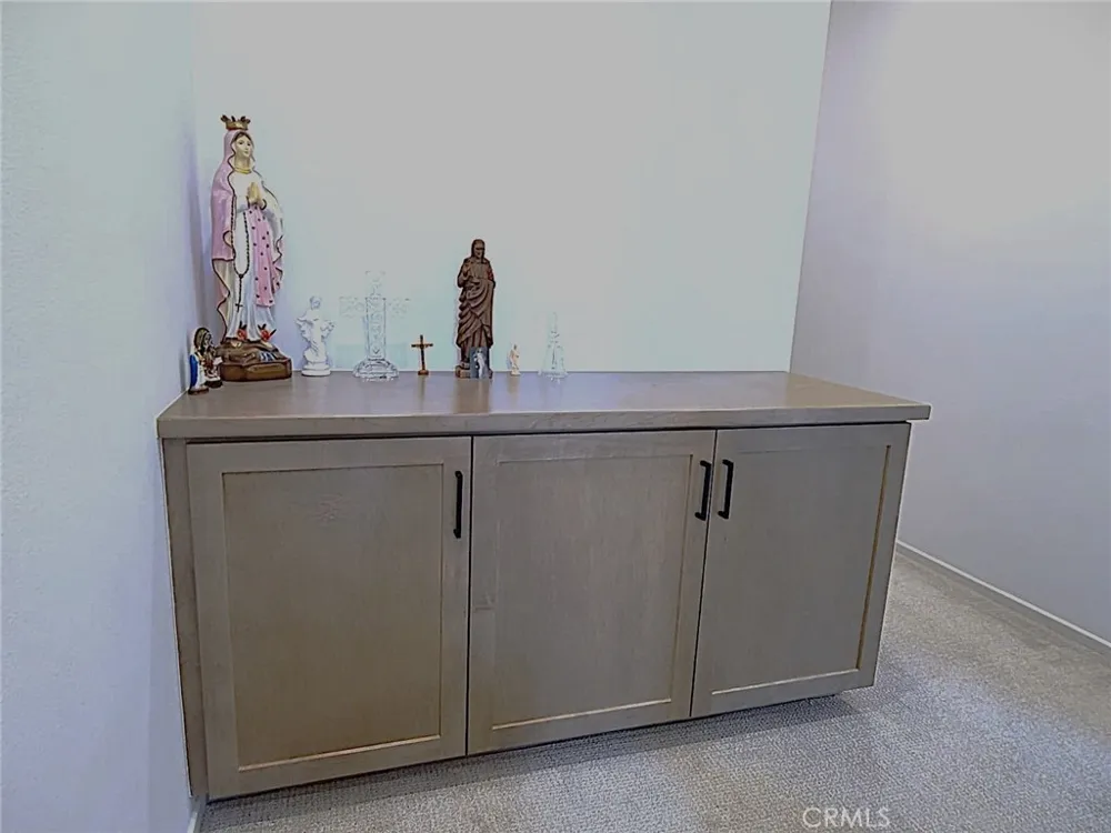 5584 Kateway #9 Fontana, CA 92336