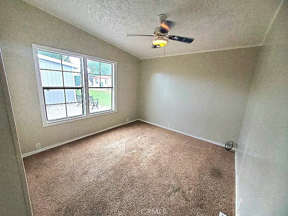 21621 Sandia Road #71 Apple Valley, CA 92308