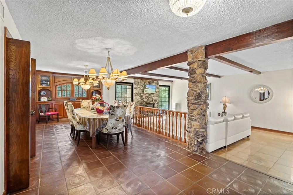 10307 Donna Avenue Porter Ranch, CA 91326