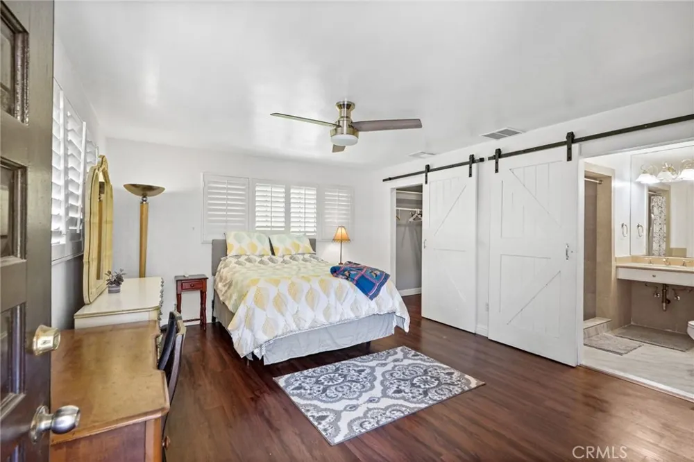 10307 Donna Avenue Porter Ranch, CA 91326