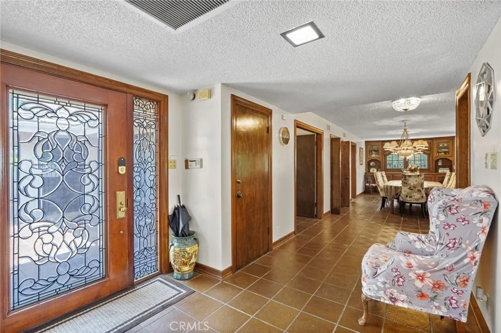 10307 Donna Avenue Porter Ranch, CA 91326