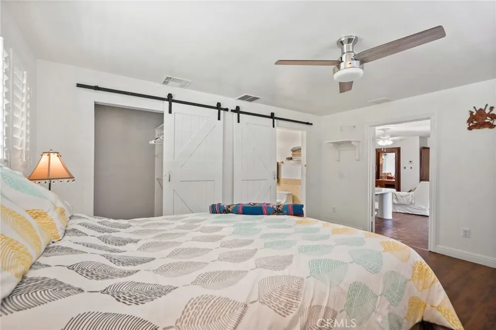 10307 Donna Avenue Porter Ranch, CA 91326