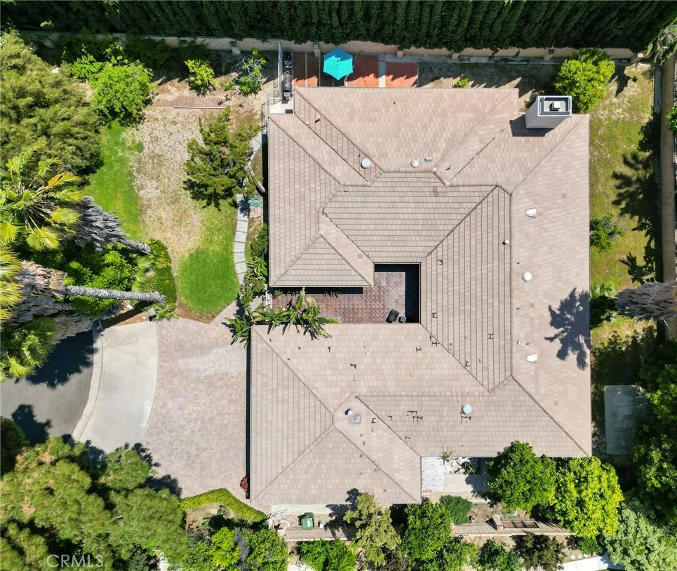 10307 Donna Avenue Porter Ranch, CA 91326