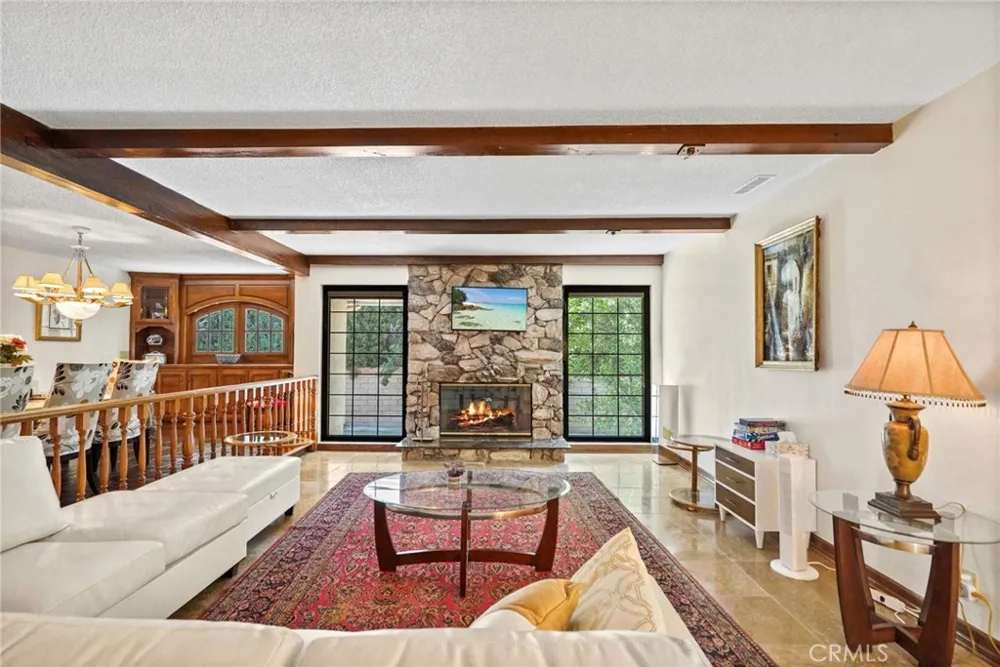 10307 Donna Avenue Porter Ranch, CA 91326