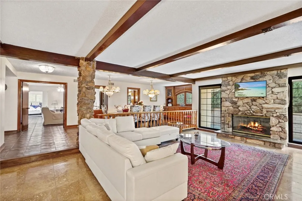 10307 Donna Avenue Porter Ranch, CA 91326