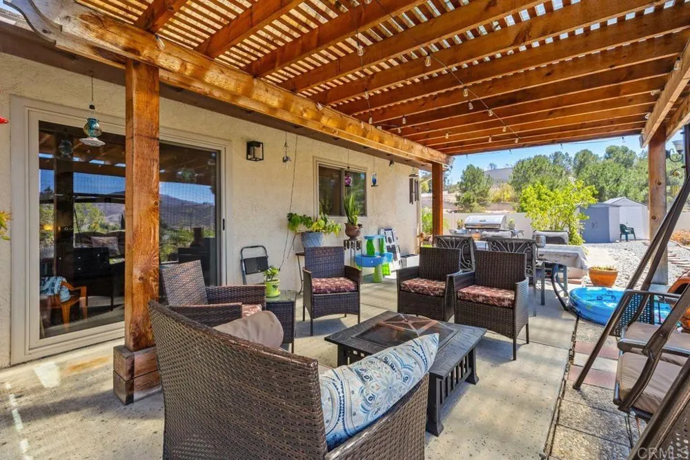 2214 Nielsen St El Cajon, CA 92020