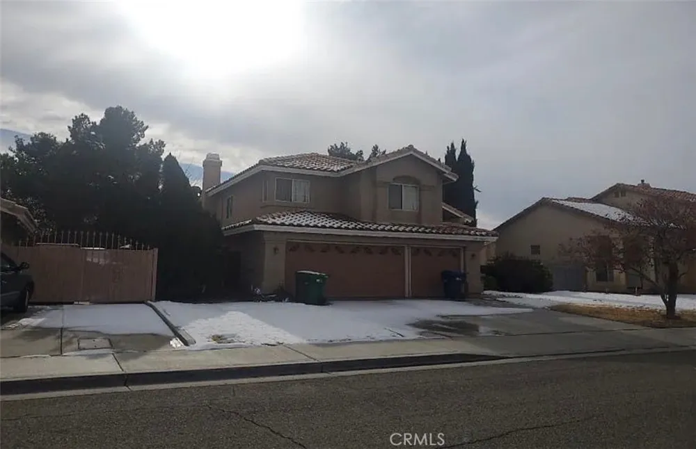 2564 Norberry Street Lancaster, CA 93536