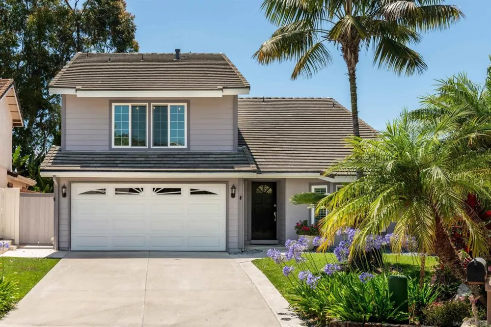 3008 Rana Court Carlsbad, CA 92009