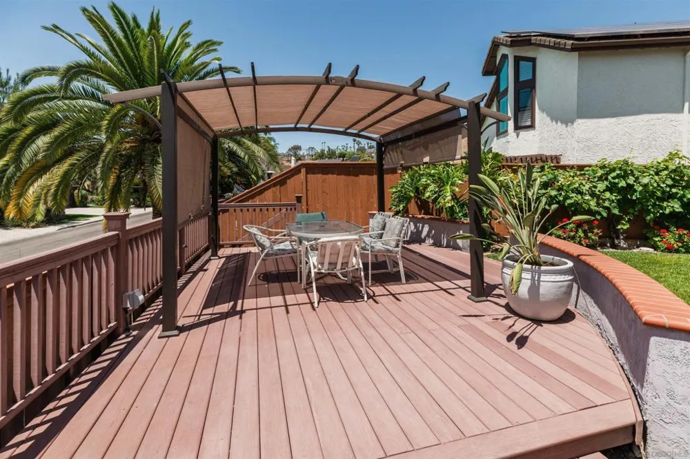 3008 Rana Court Carlsbad, CA 92009