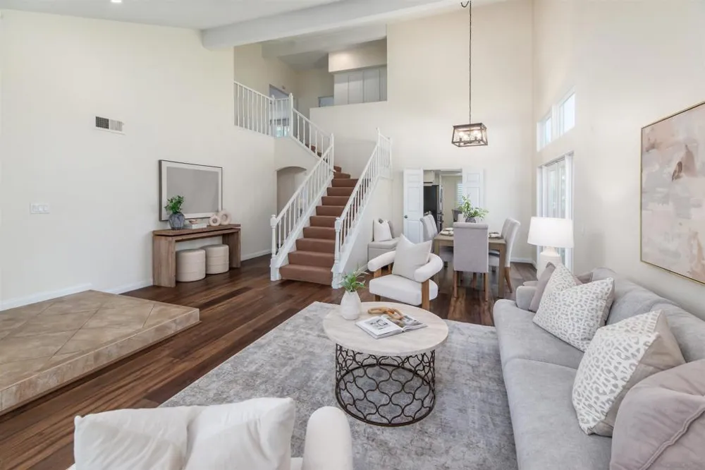 3008 Rana Court Carlsbad, CA 92009