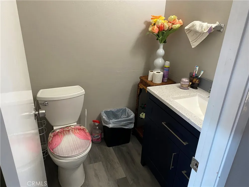 11231 Windemere Stanton, CA 90680