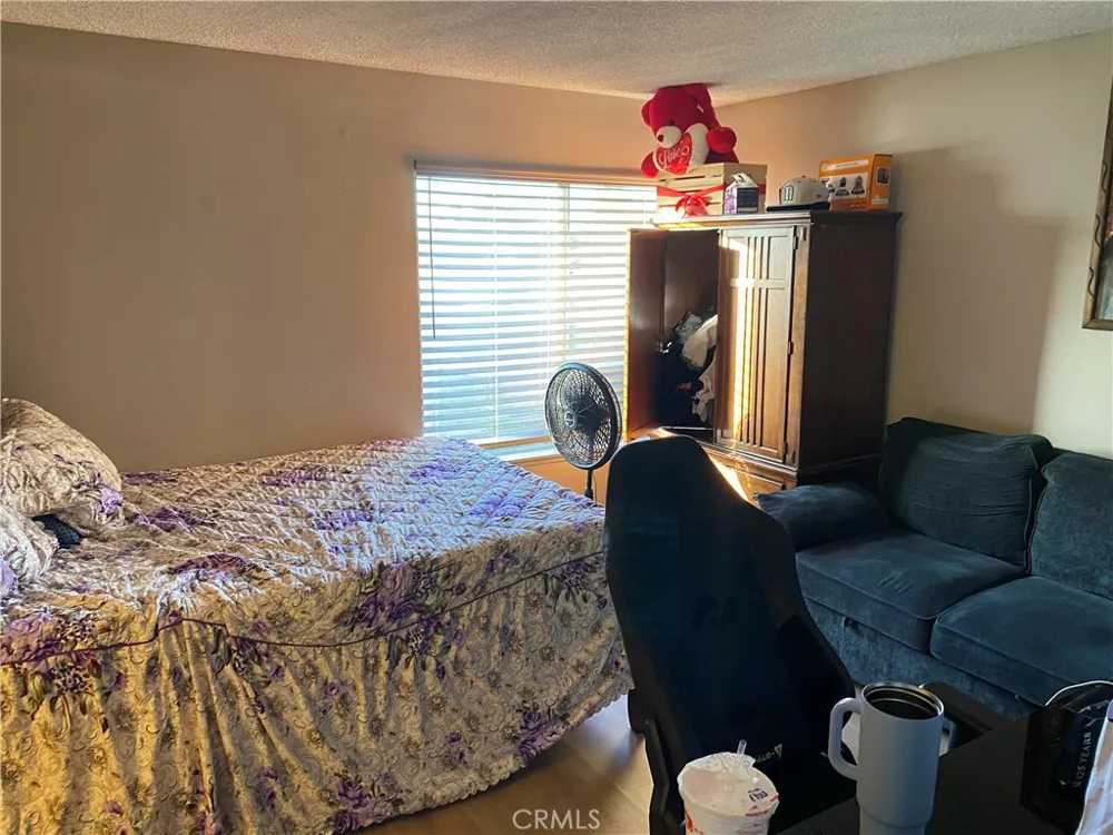 11231 Windemere Stanton, CA 90680