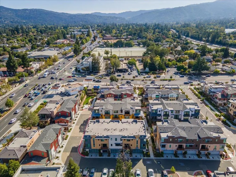 13186 Sepulveda Circle Los Gatos, CA 95032