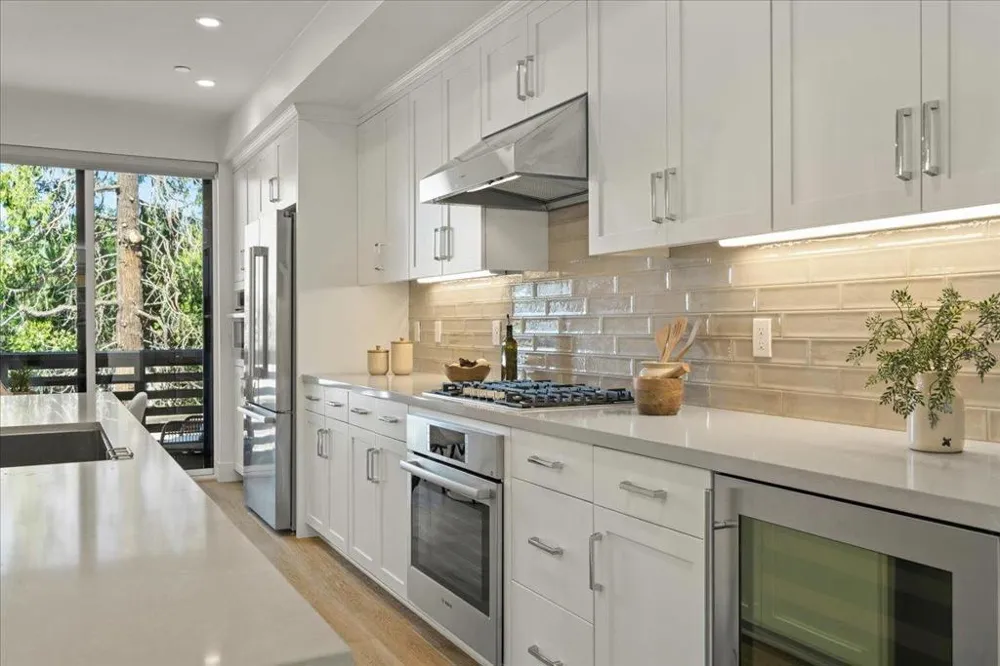 13186 Sepulveda Circle Los Gatos, CA 95032