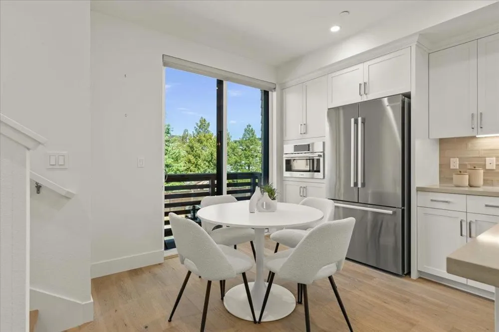 13186 Sepulveda Circle Los Gatos, CA 95032