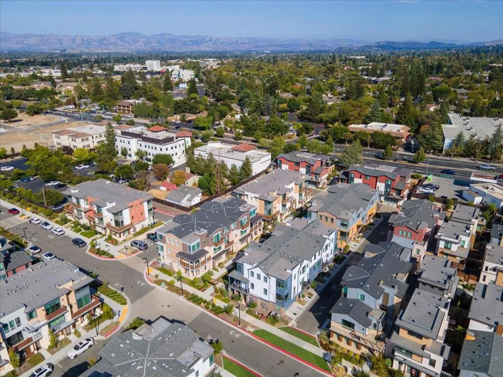 13186 Sepulveda Circle Los Gatos, CA 95032