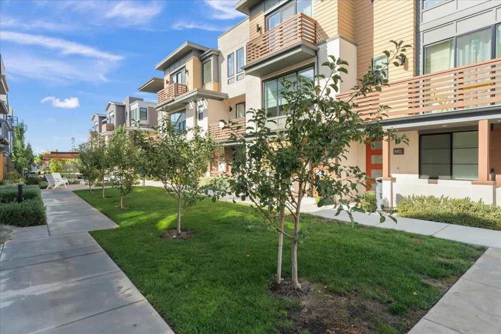 13186 Sepulveda Circle Los Gatos, CA 95032