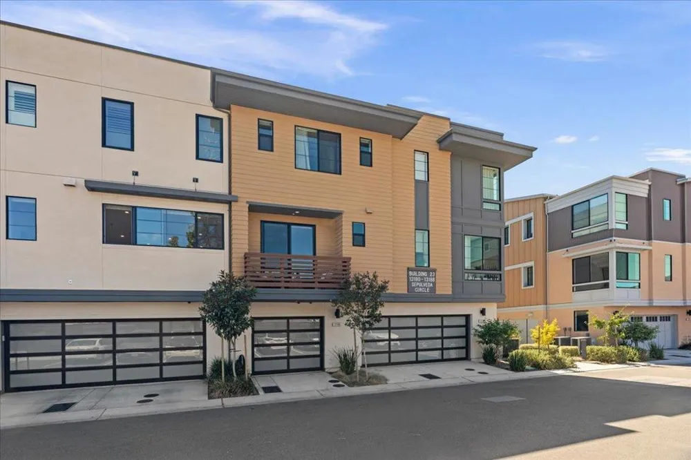 13186 Sepulveda Circle Los Gatos, CA 95032