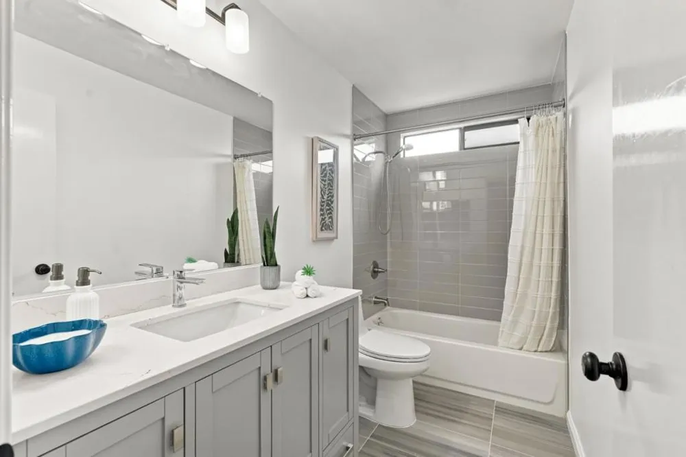 130 Wren Court Hercules, CA 94547