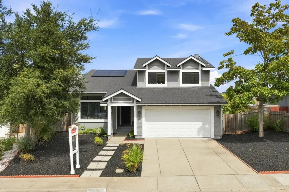 130 Wren Court Hercules, CA 94547