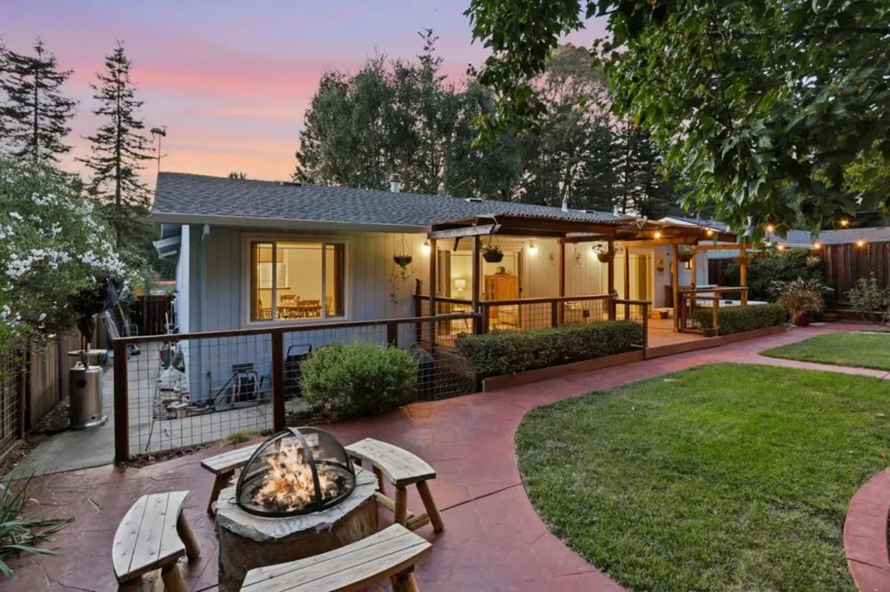 433 S Navarra Drive Scotts Valley, CA 95066